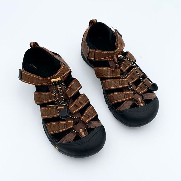 Keen Newport brown strap water hiking shoes mens size 6/38